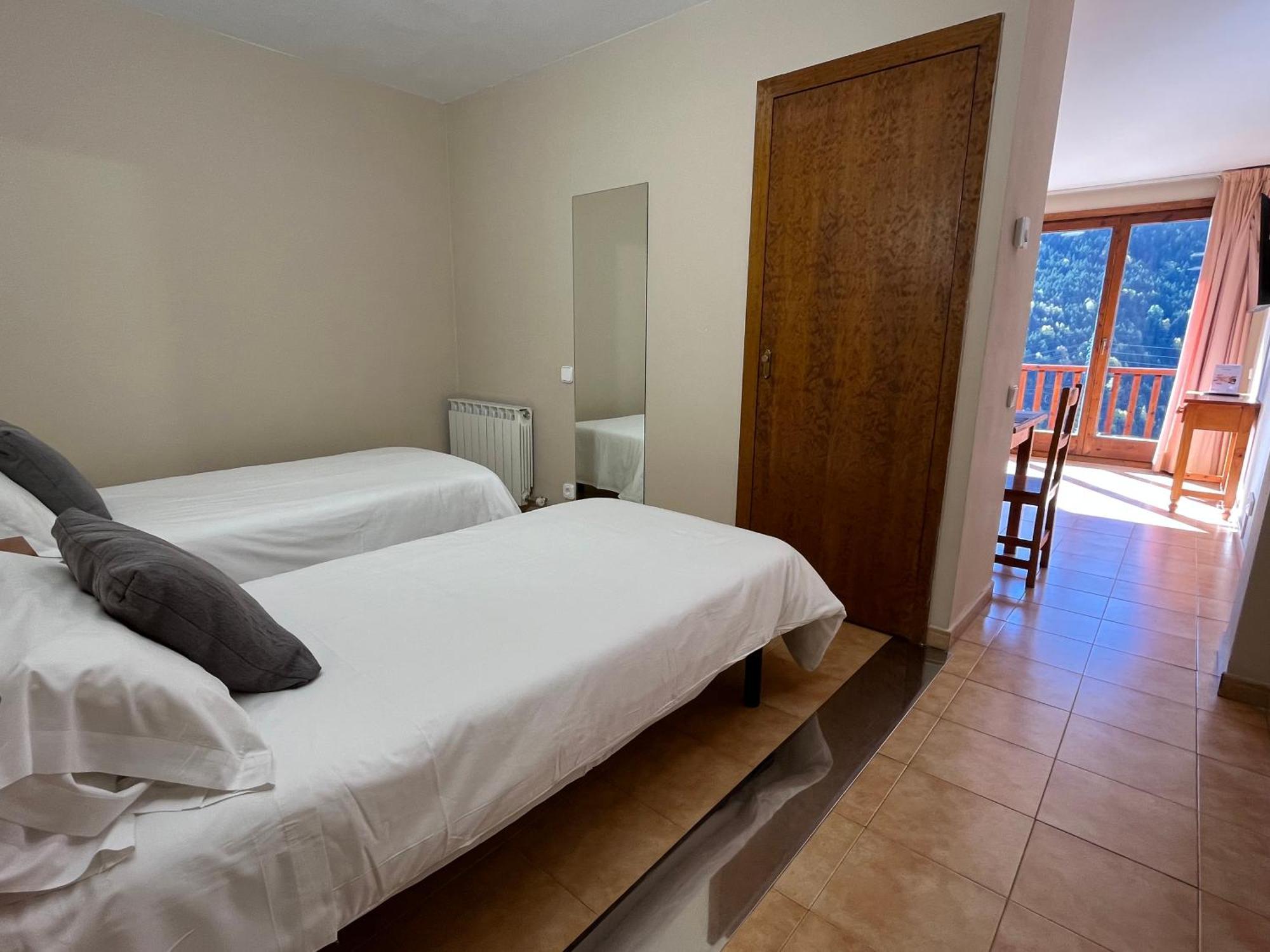 Wuau! Apartamentos Solana De Ransol Esterno foto